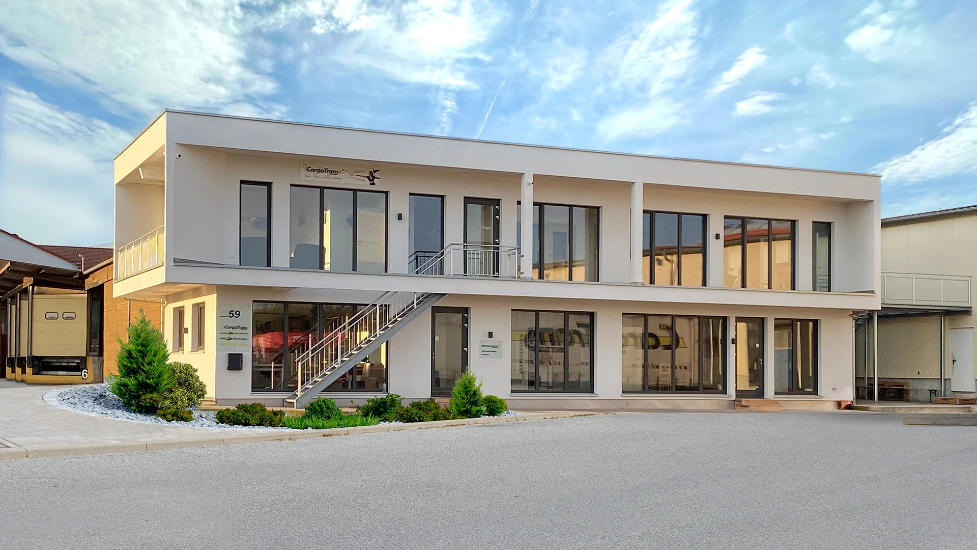 EG Holzbau aus Franken • Gewerbebau • Buerogebaeude Ipsheim