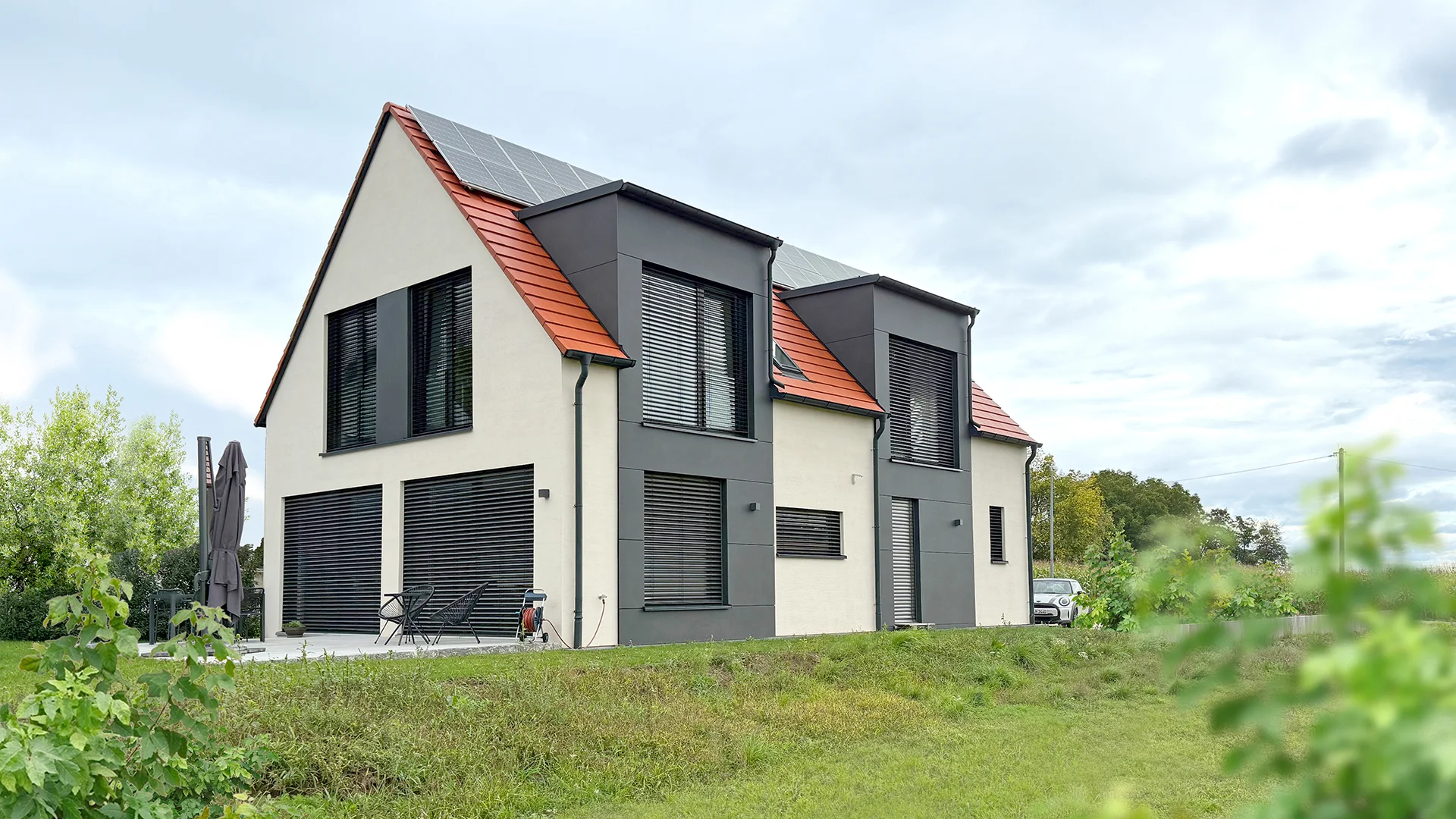 EG Holzbau aus Franken • Serielle Sanierung und Aufstockung • Haus Mohr